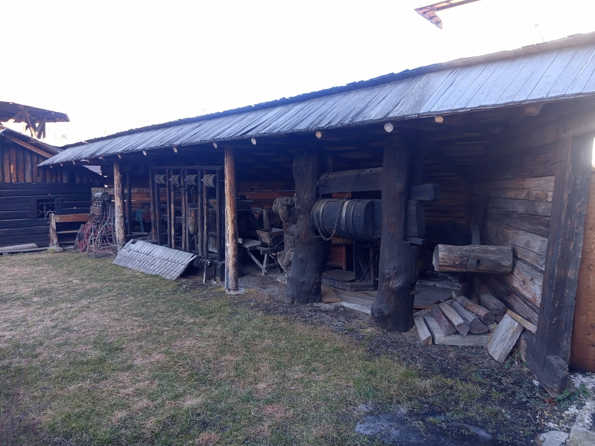 Gallery image 3
