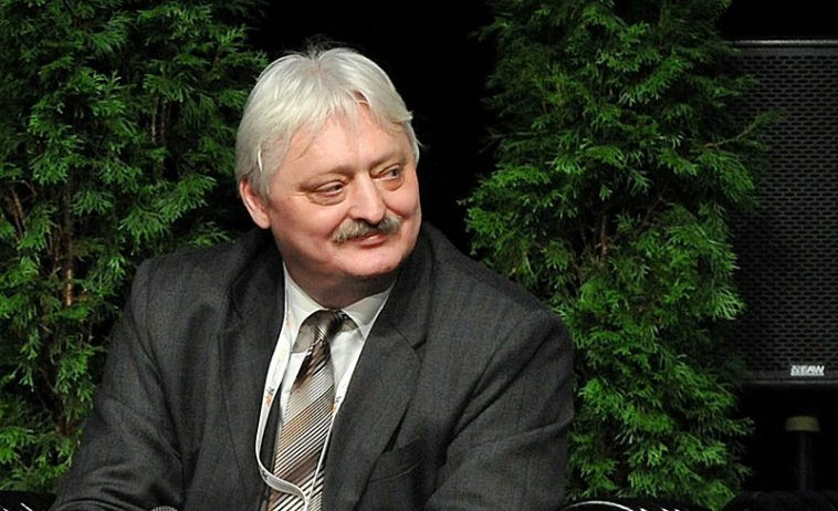 Szele Tamás: Üzemzavar, magyar bánat