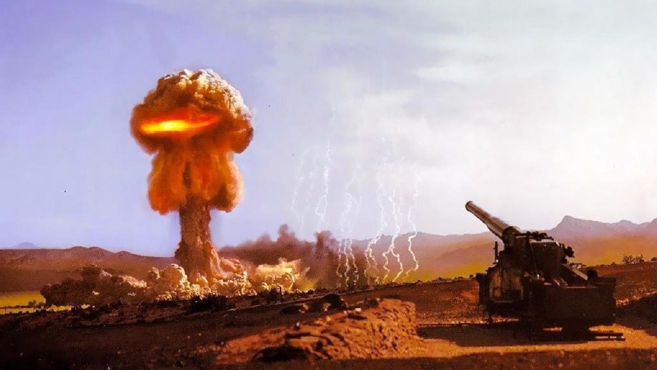Gaál Péter: Taktikai atomfegyver